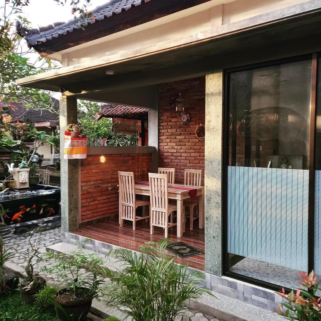 Dewa Put Guest House Ubud  Bagian luar foto