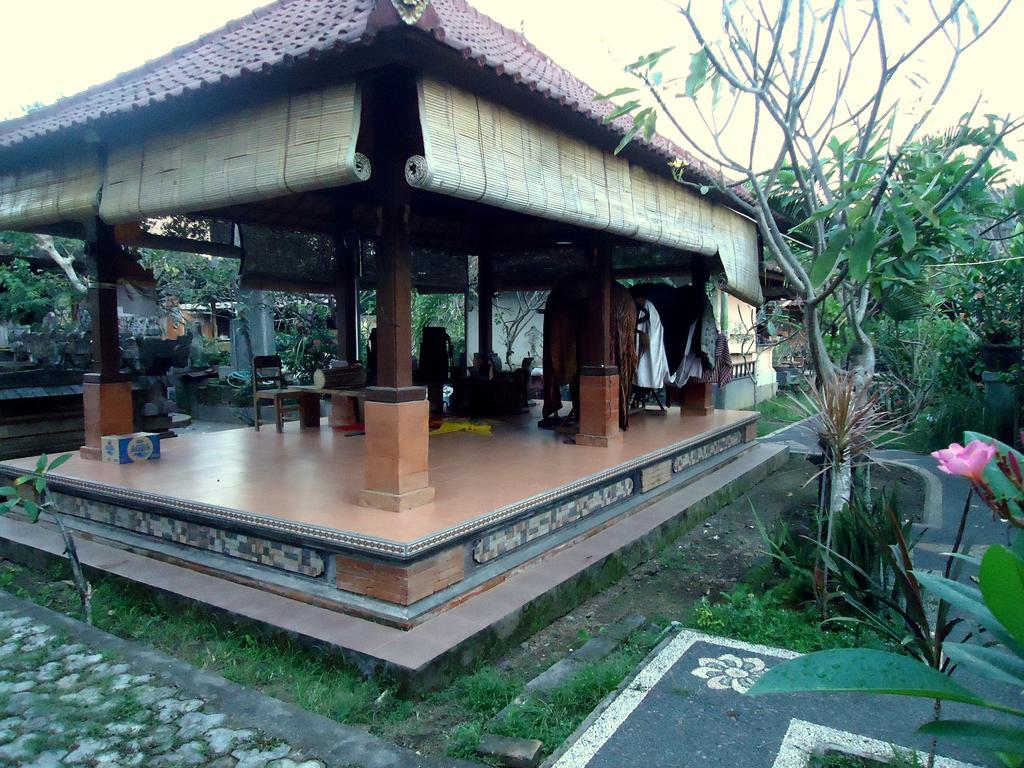 Dewa Put Guest House Ubud  Bagian luar foto