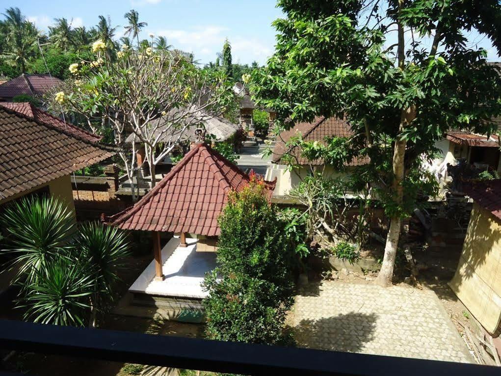 Dewa Put Guest House Ubud  Bagian luar foto